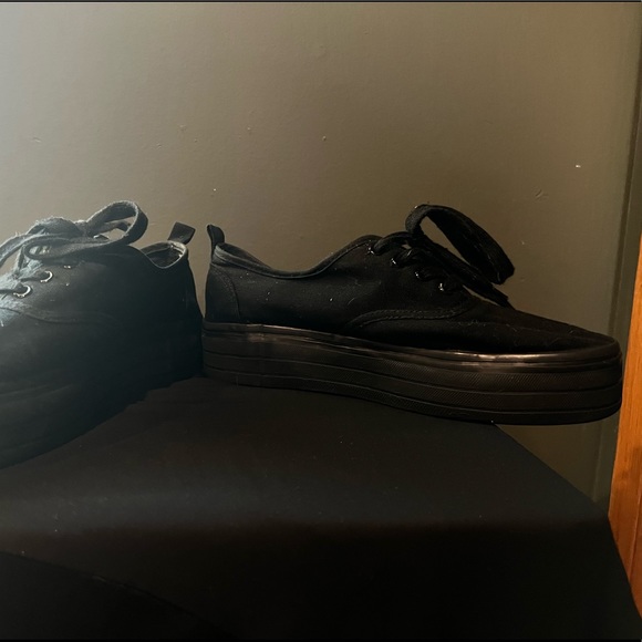 H&M Platform Sneakers - Picture 6 of 7